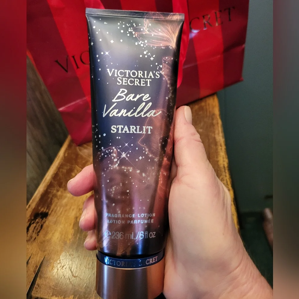 Victoria’s Secret bare vanilla starlit fragrance lotion 8 oz